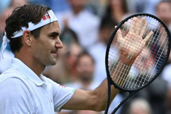 Roger Federer with "Wimbledon"